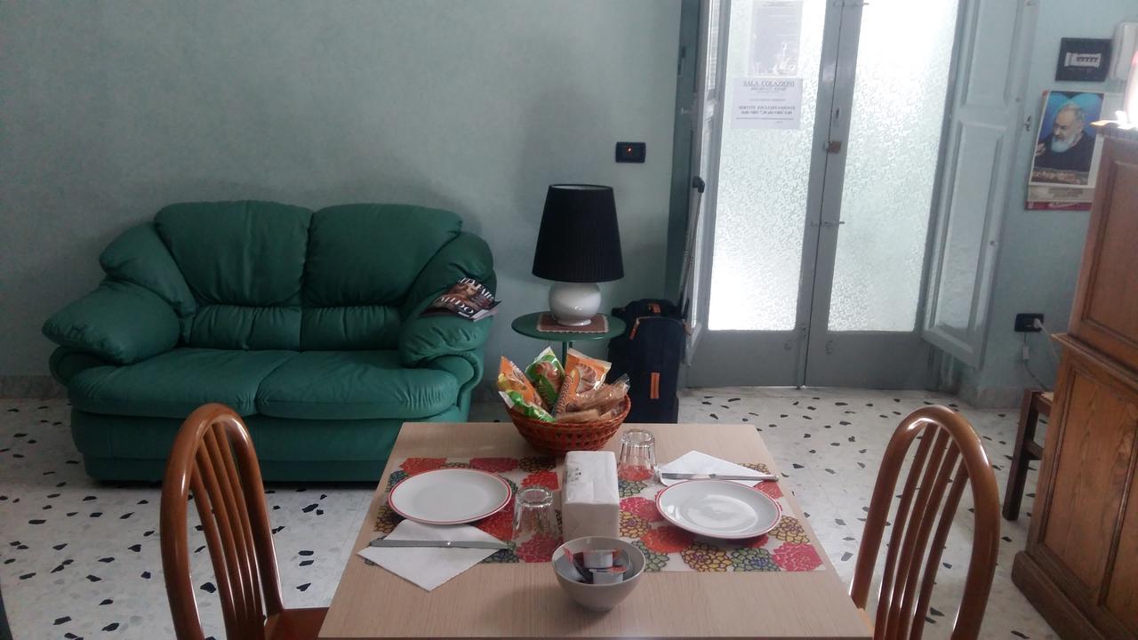 B&B Cavour Torremaggiore Exterior photo